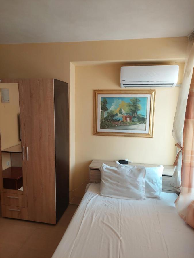 Femili Hotel Diveda Sveti Vlas Eksteriør bilde