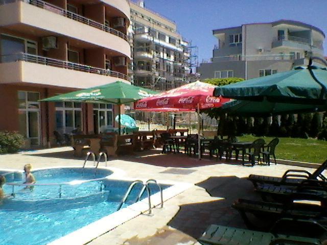 Femili Hotel Diveda Sveti Vlas Eksteriør bilde