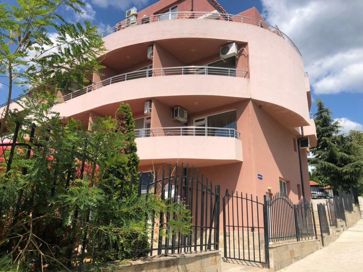 Femili Hotel Diveda Sveti Vlas Eksteriør bilde
